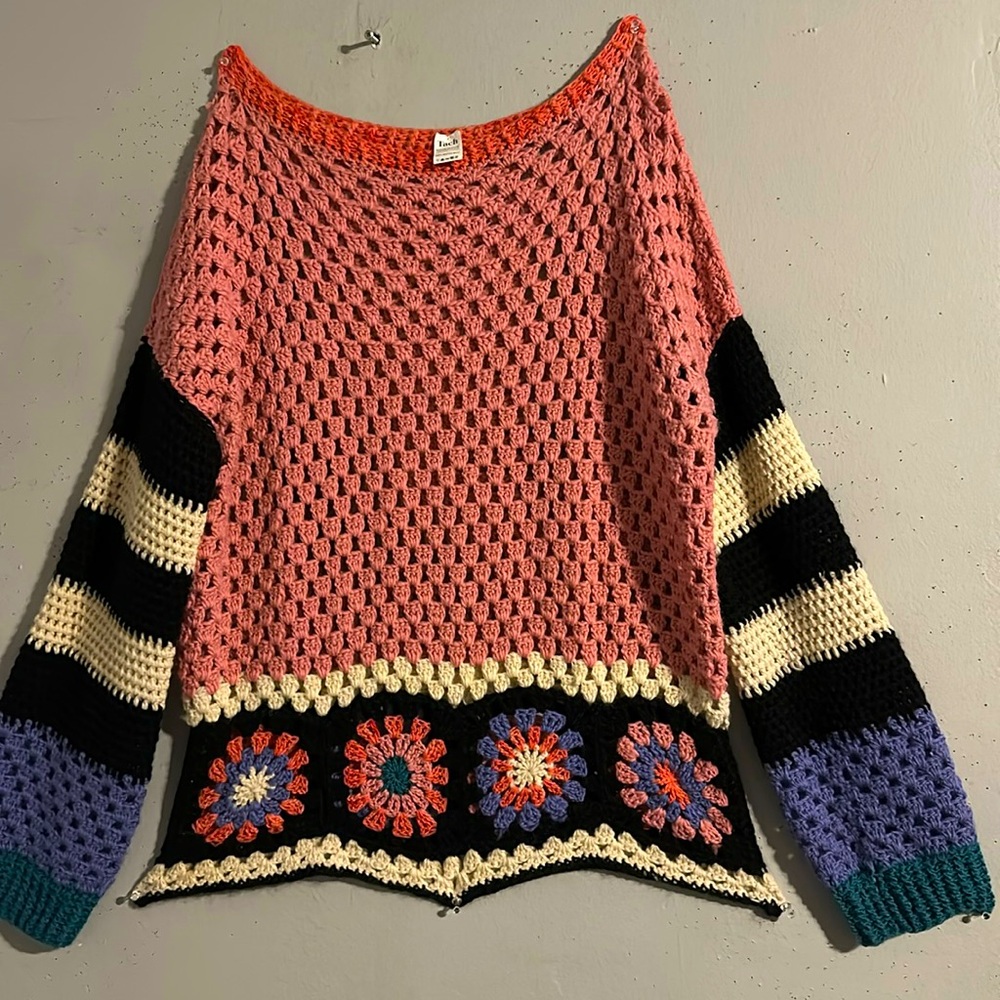 Tach crochet shirt. Multi colored
